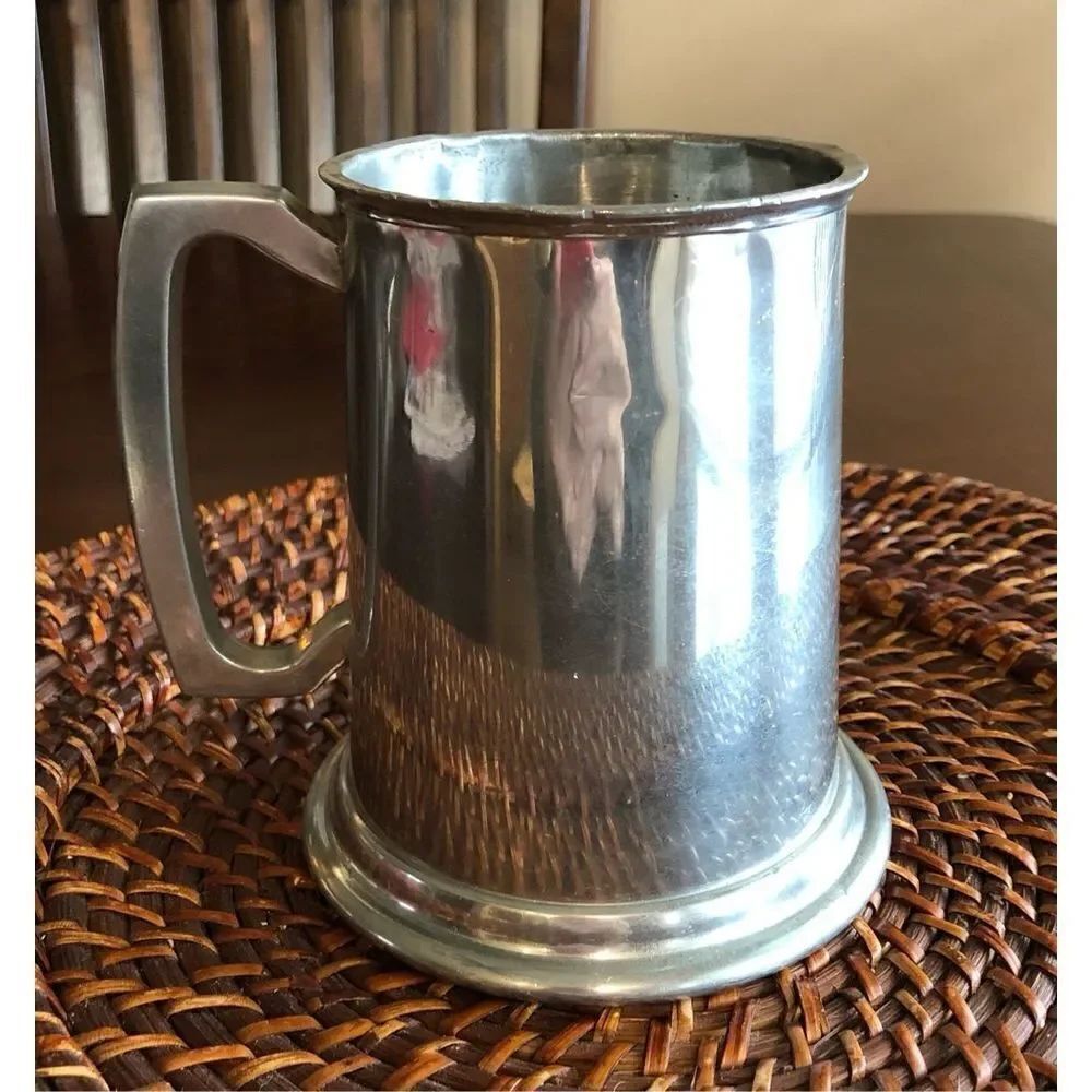VINTAGE 🎉HP🎉Leonard Eales of Sheffield English Pewter Beer Tankard. No Monogram